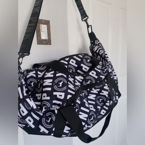 PINK victoria secret travel bag *open to some offers*